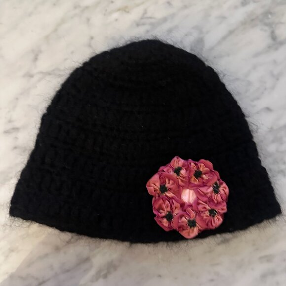 Anthropologie Accessories - Women's Black Crochet Beanie with Pink Ribbon Flower